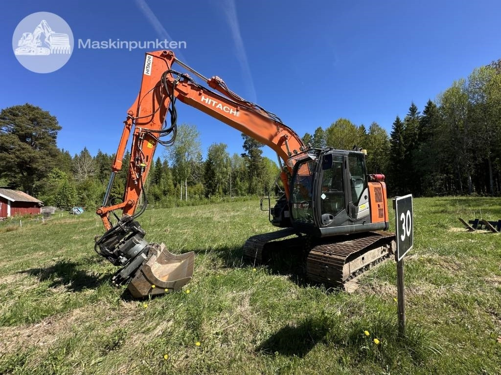 Hitachi ZX 135 US-6 - 履带式挖掘机:图1 Hitachi ZX 135 US-6 - 履带式挖掘机:图1