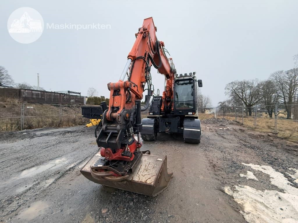 Hitachi ZX 170 W-5 B - 轮式挖掘机:图4 Hitachi ZX 170 W-5 B - 轮式挖掘机:图4
