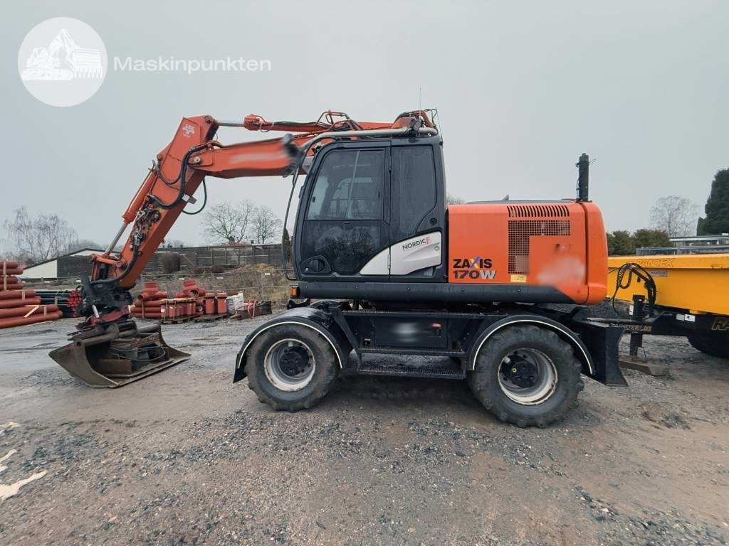 Hitachi ZX 170 W-5 B - 轮式挖掘机:图2 Hitachi ZX 170 W-5 B - 轮式挖掘机:图2