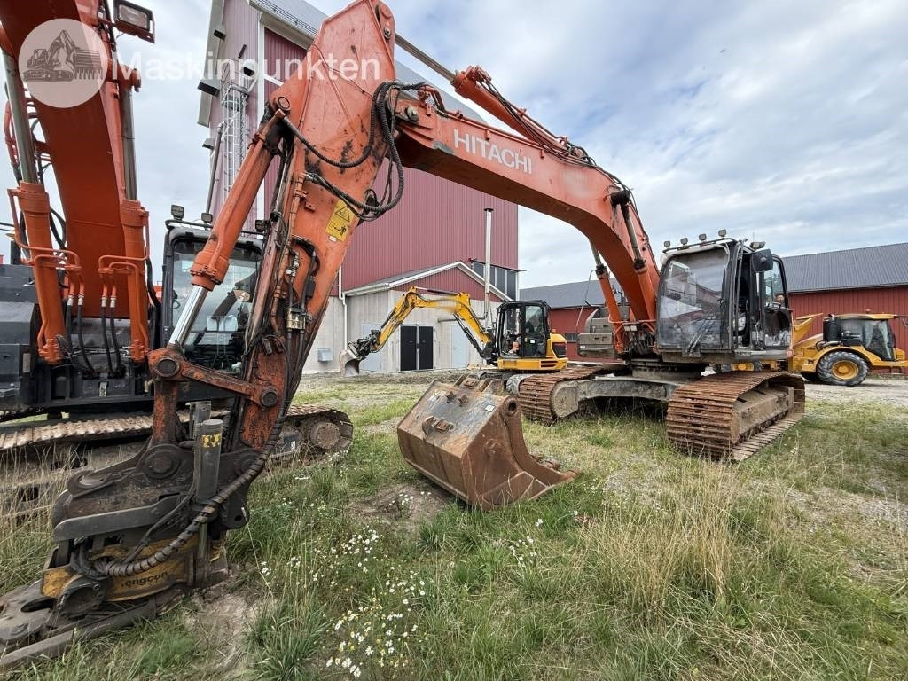 Hitachi ZX 300 LC-6 - 履带式挖掘机:图2 Hitachi ZX 300 LC-6 - 履带式挖掘机:图2