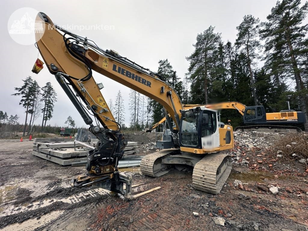 Liebherr R 924 LC - 履带式挖掘机:图3 Liebherr R 924 LC - 履带式挖掘机:图3