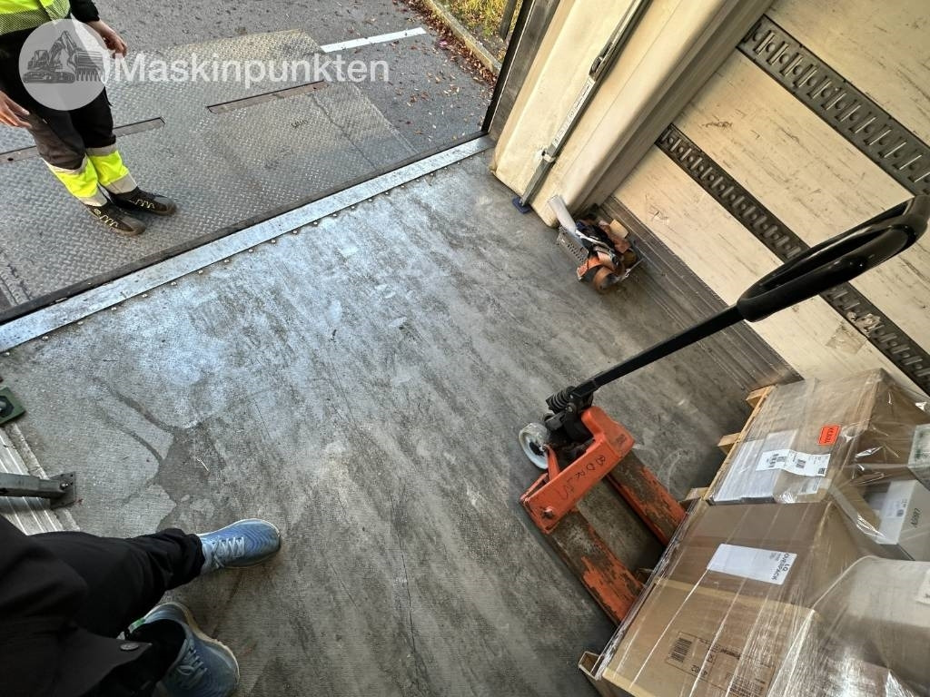 冷藏车 Mercedes-Benz Antos 963-0 C:图21 冷藏车 Mercedes-Benz Antos 963-0 C:图21