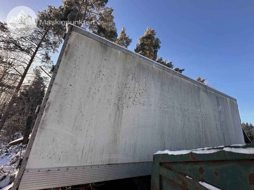 Närko KP2L-UKRGS30-200 - 封闭厢式拖车:图3 Närko KP2L-UKRGS30-200 - 封闭厢式拖车:图3