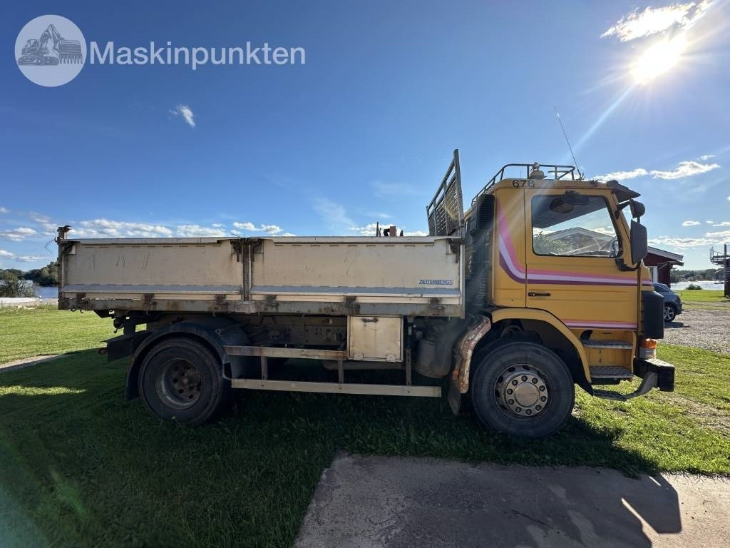 Scania P 93 HL - 翻斗车:图4 Scania P 93 HL - 翻斗车:图4