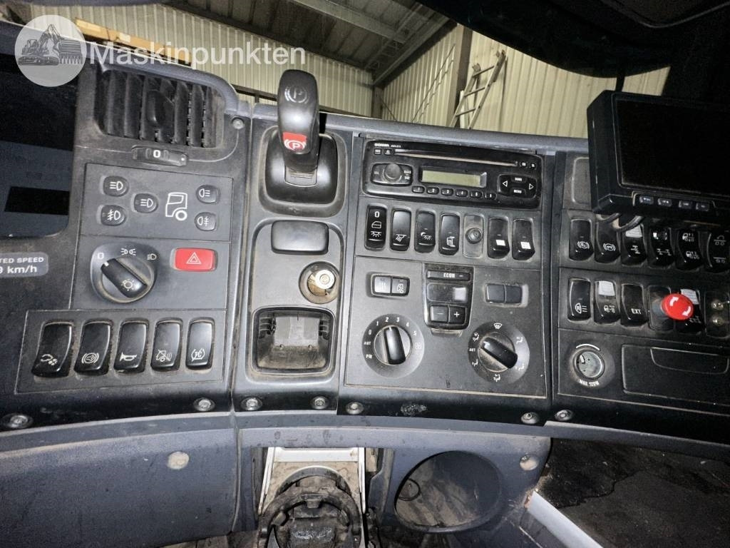 牵引车 Scania R 560 gödseltrailer:图25 牵引车 Scania R 560 gödseltrailer:图25