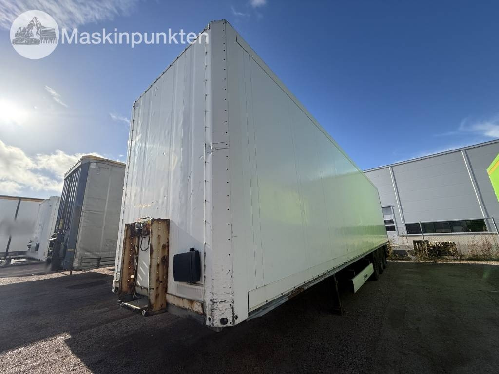 Schmitz SKO 24 - 封闭厢式半拖车:图1 Schmitz SKO 24 - 封闭厢式半拖车:图1