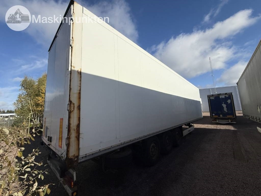 Schmitz SKO 24 - 封闭厢式半拖车:图4 Schmitz SKO 24 - 封闭厢式半拖车:图4