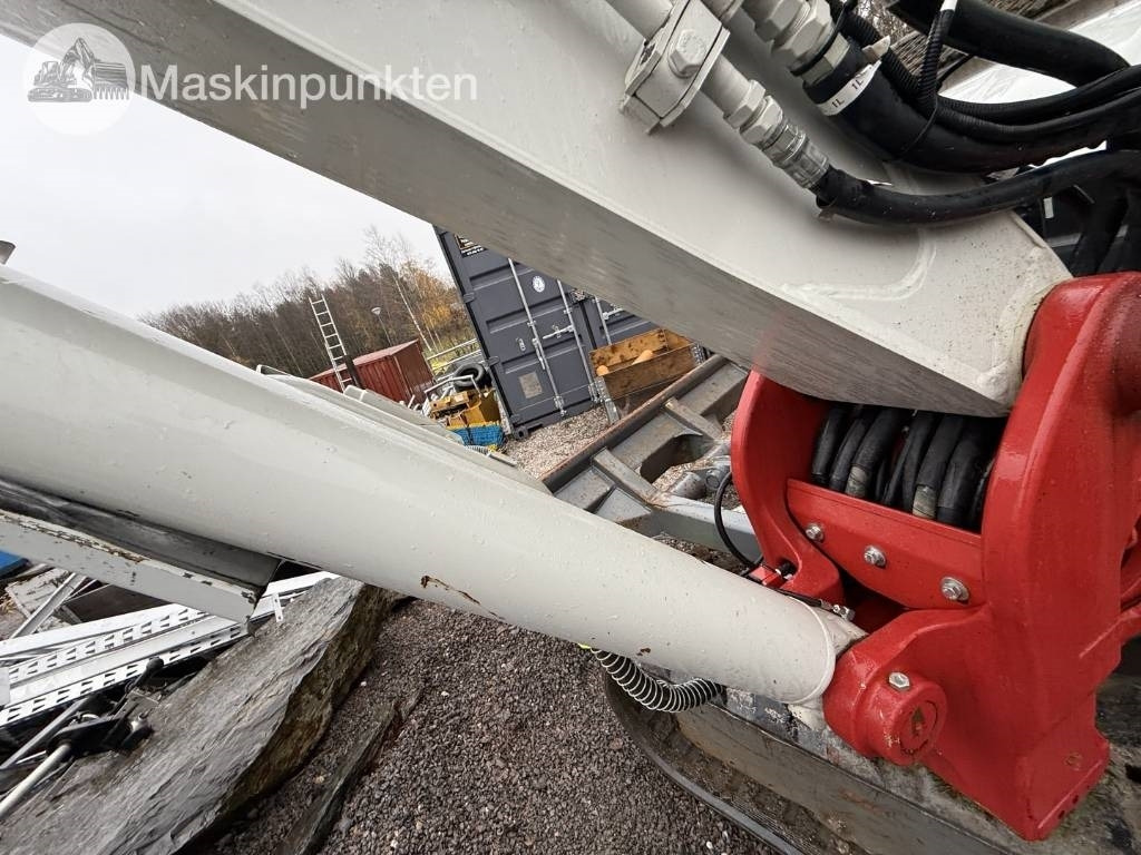 履带式挖掘机 Takeuchi TB 370:图38 履带式挖掘机 Takeuchi TB 370:图38