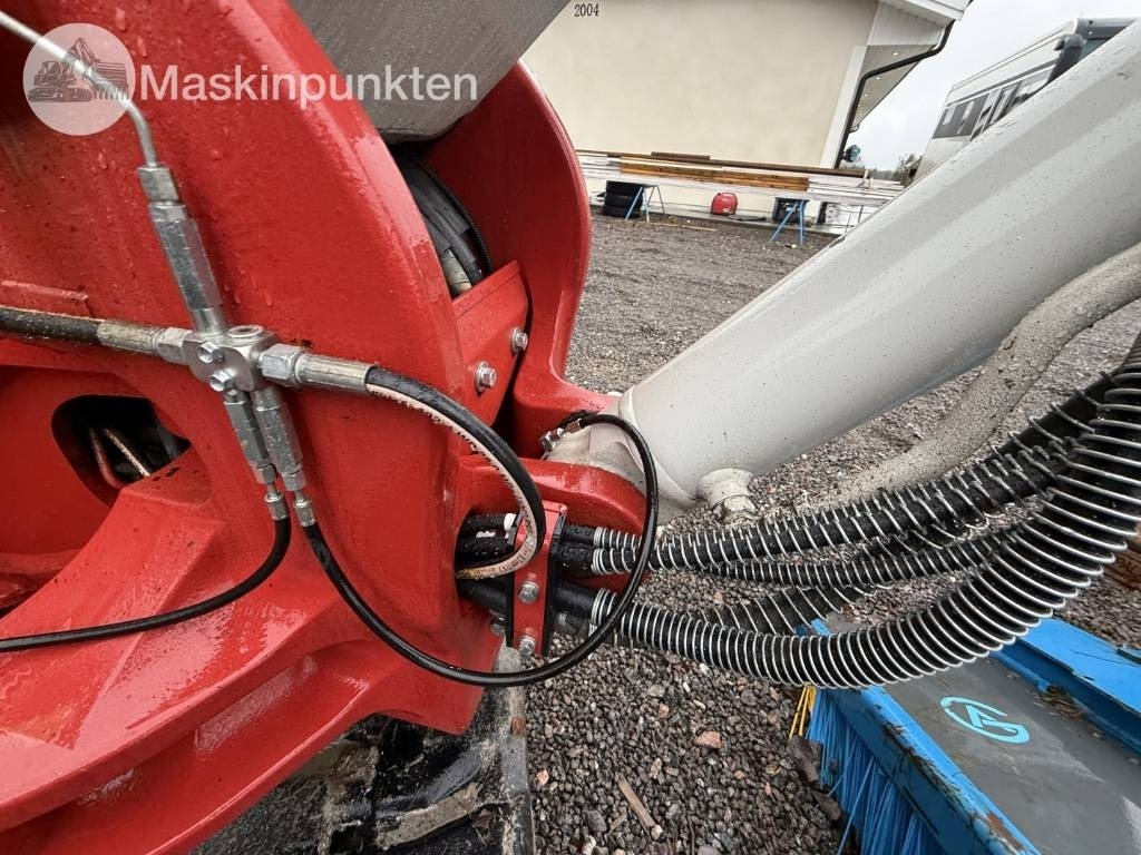 履带式挖掘机 Takeuchi TB 370:图24 履带式挖掘机 Takeuchi TB 370:图24