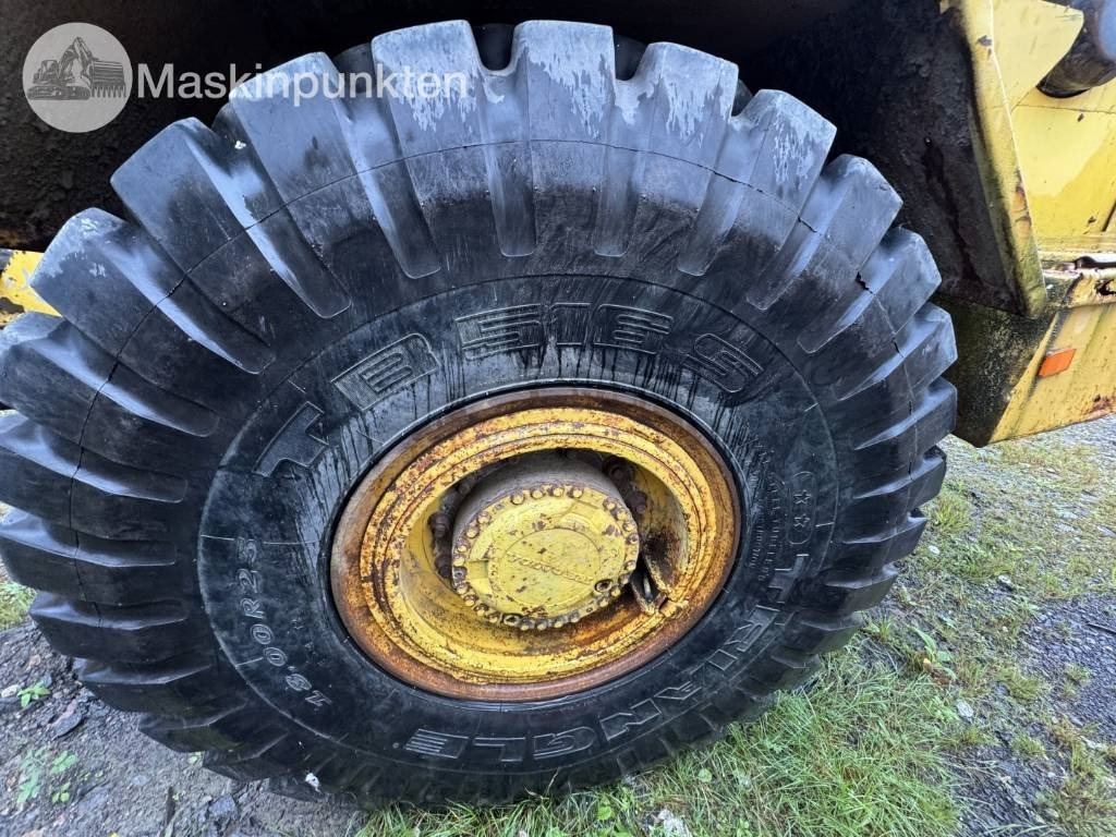 铰接式自卸车 Volvo BM A 20：图41