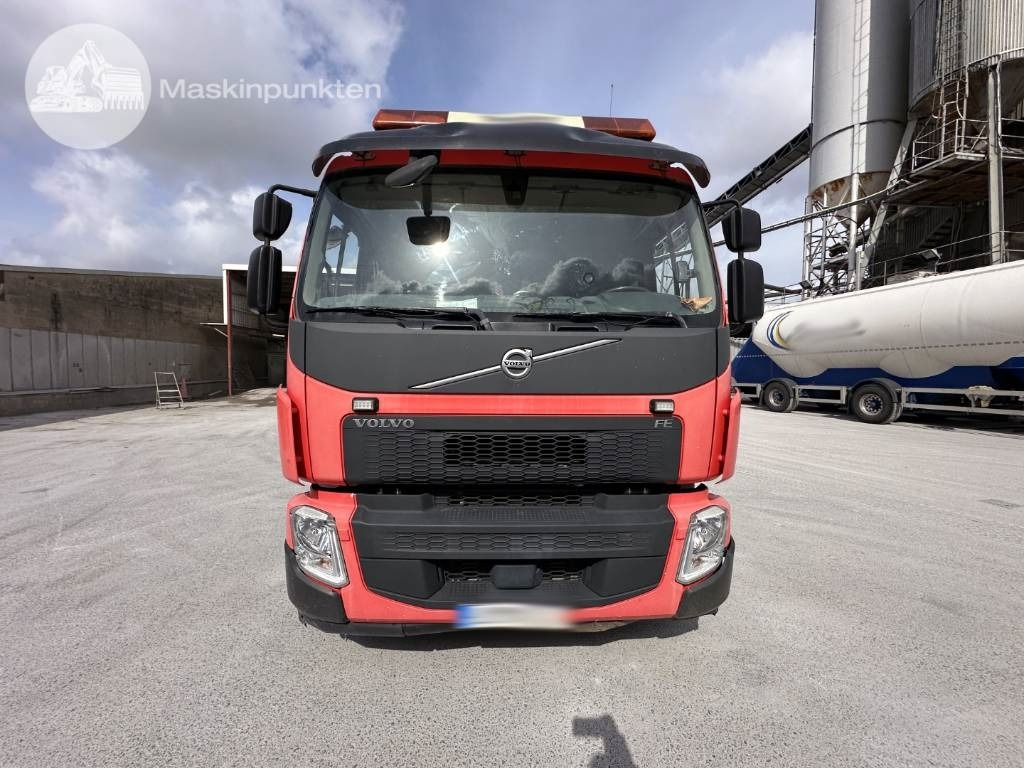 Volvo FE 320 - 混凝土搅拌车:图4 Volvo FE 320 - 混凝土搅拌车:图4
