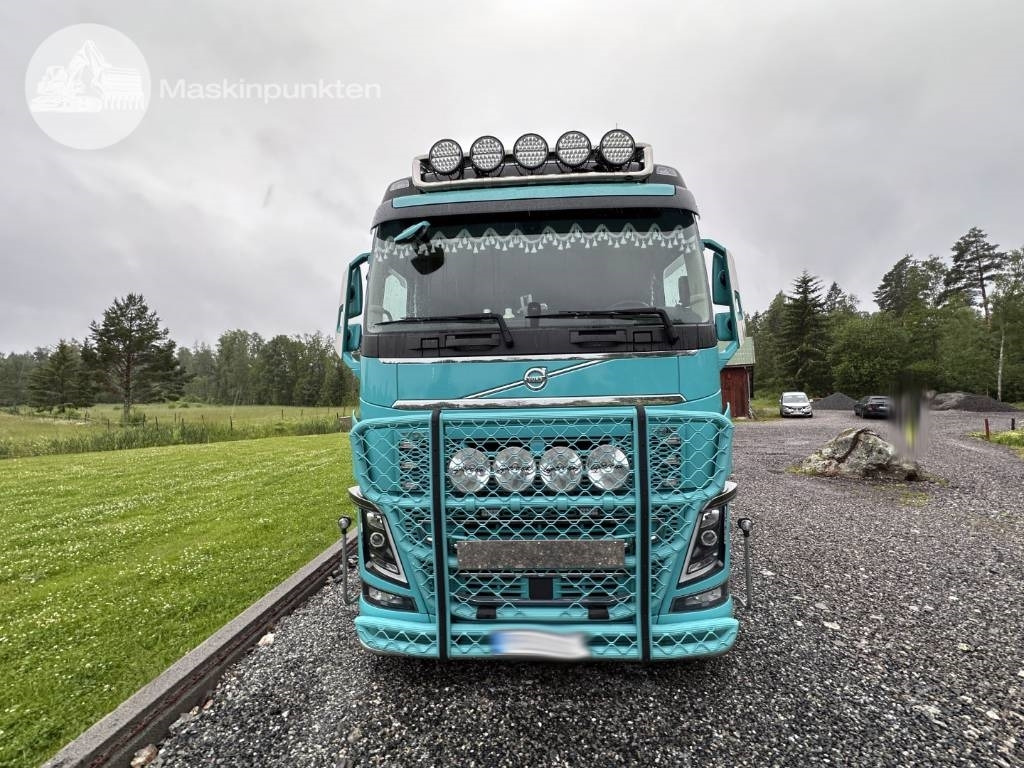 Volvo FH 650 Ekipage - 牵引车:图3 Volvo FH 650 Ekipage - 牵引车:图3