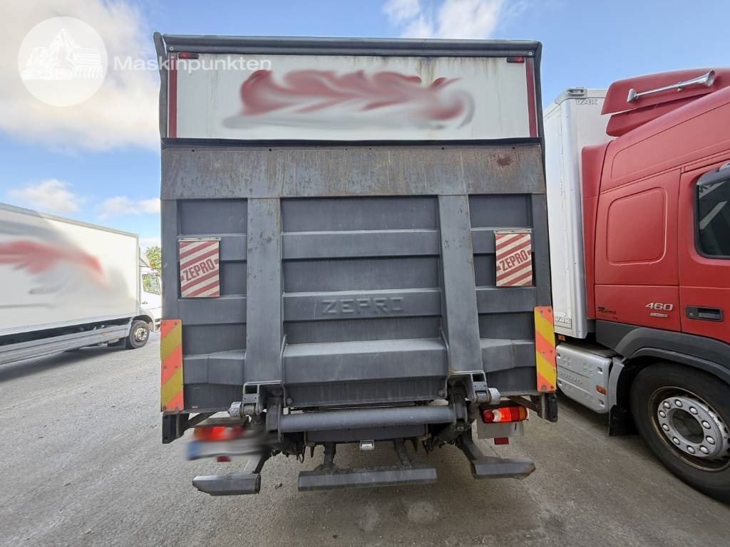 Volvo FL 240 - 厢式卡车:图5 Volvo FL 240 - 厢式卡车:图5