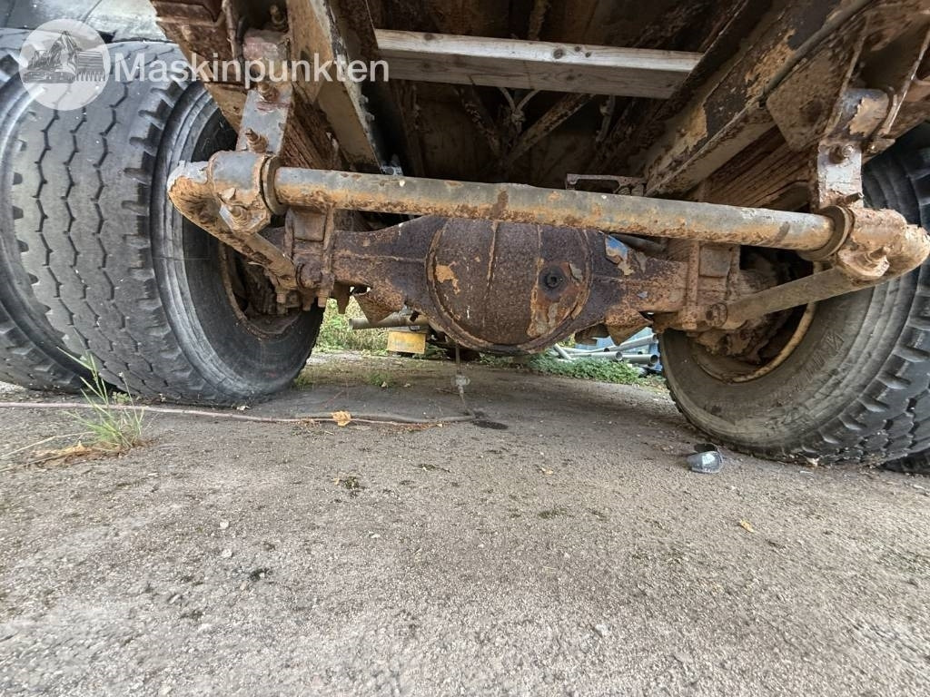 Volvo FL 611 - 翻斗车:图5 Volvo FL 611 - 翻斗车:图5