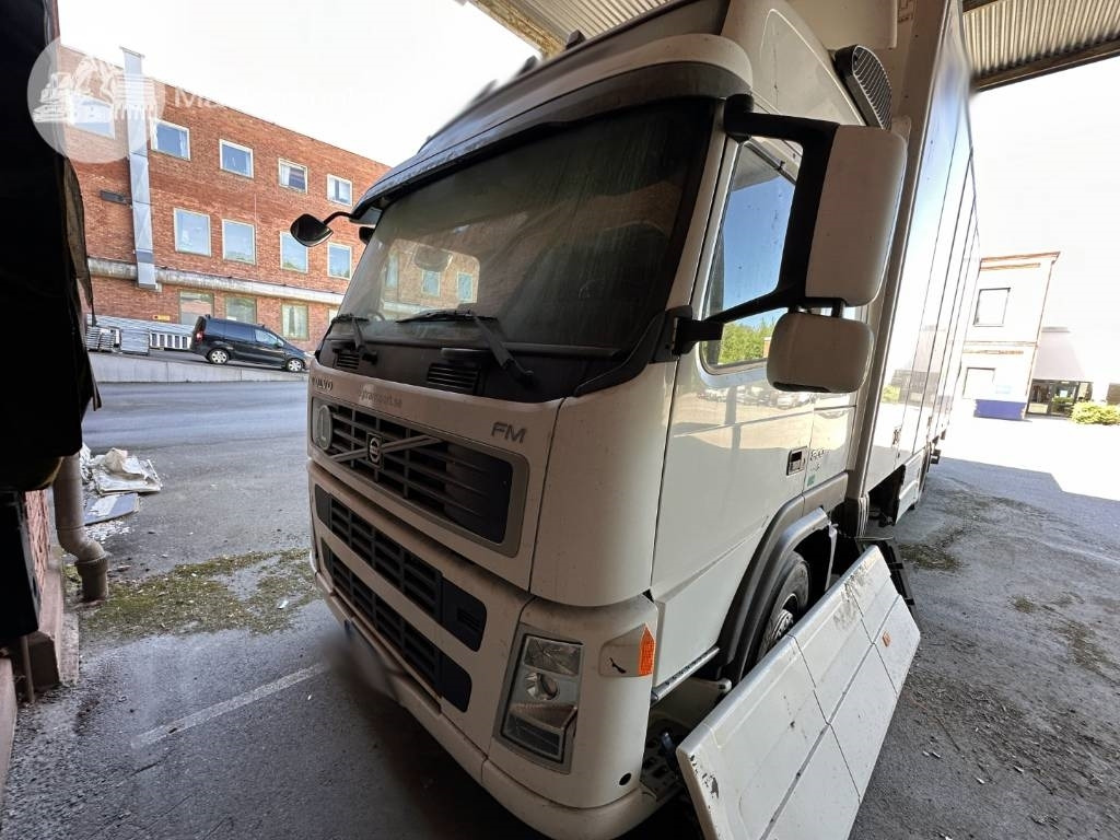 Volvo FM 300 - 厢式卡车:图4 Volvo FM 300 - 厢式卡车:图4