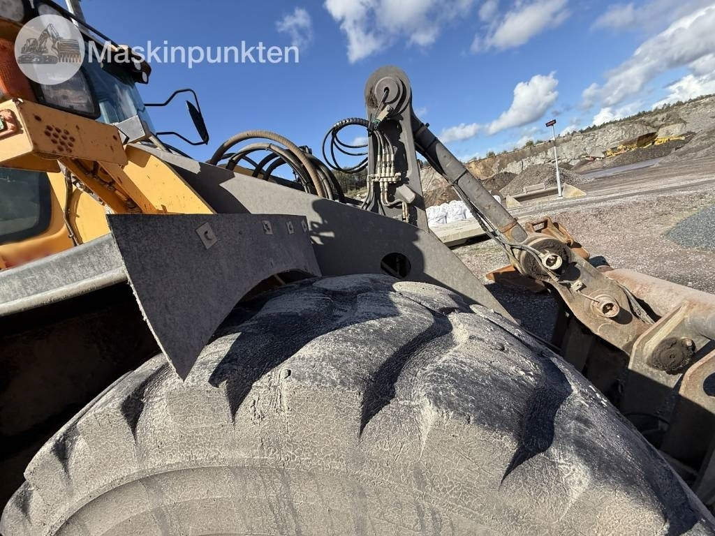 轮式装载机 Volvo L 180 F：图48