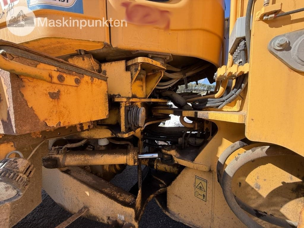 轮式装载机 Volvo L 180 F：图18