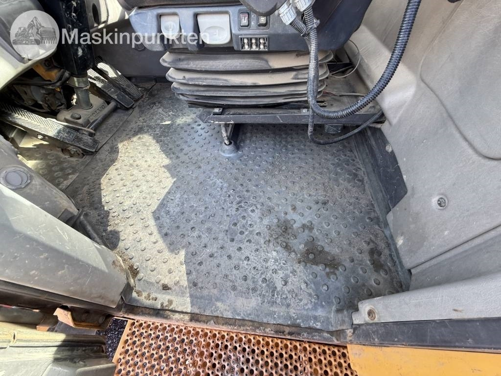轮式装载机 Volvo L 180 F：图50