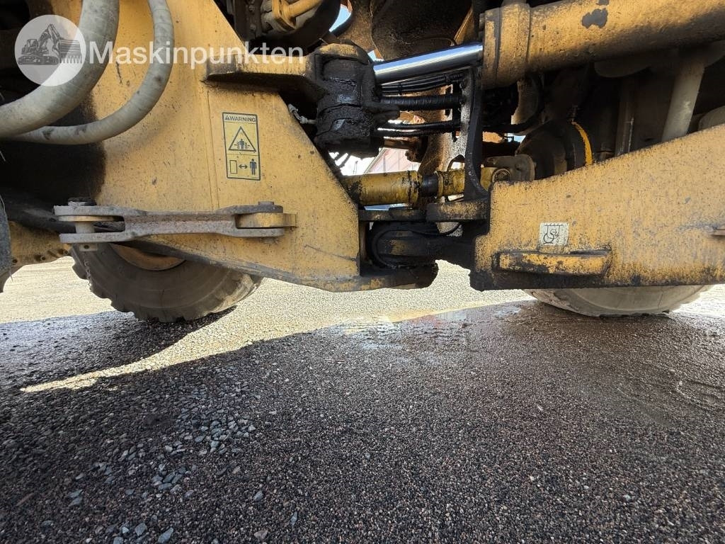 轮式装载机 Volvo L 180 F：图13