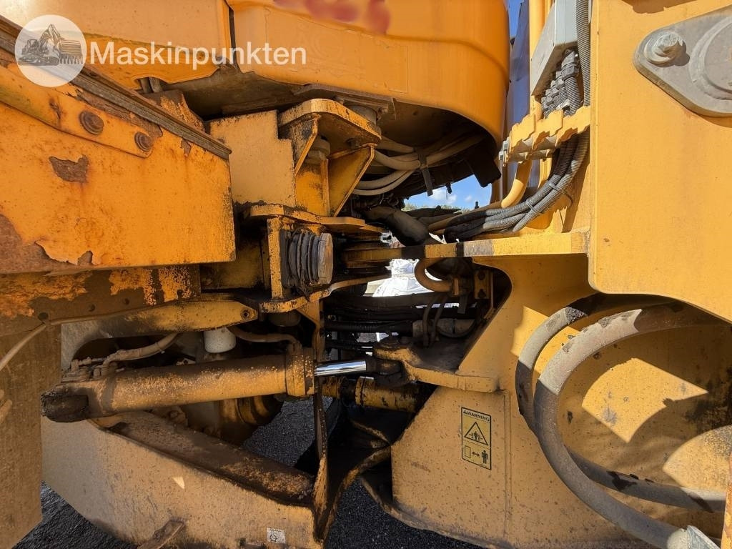 轮式装载机 Volvo L 180 F：图19