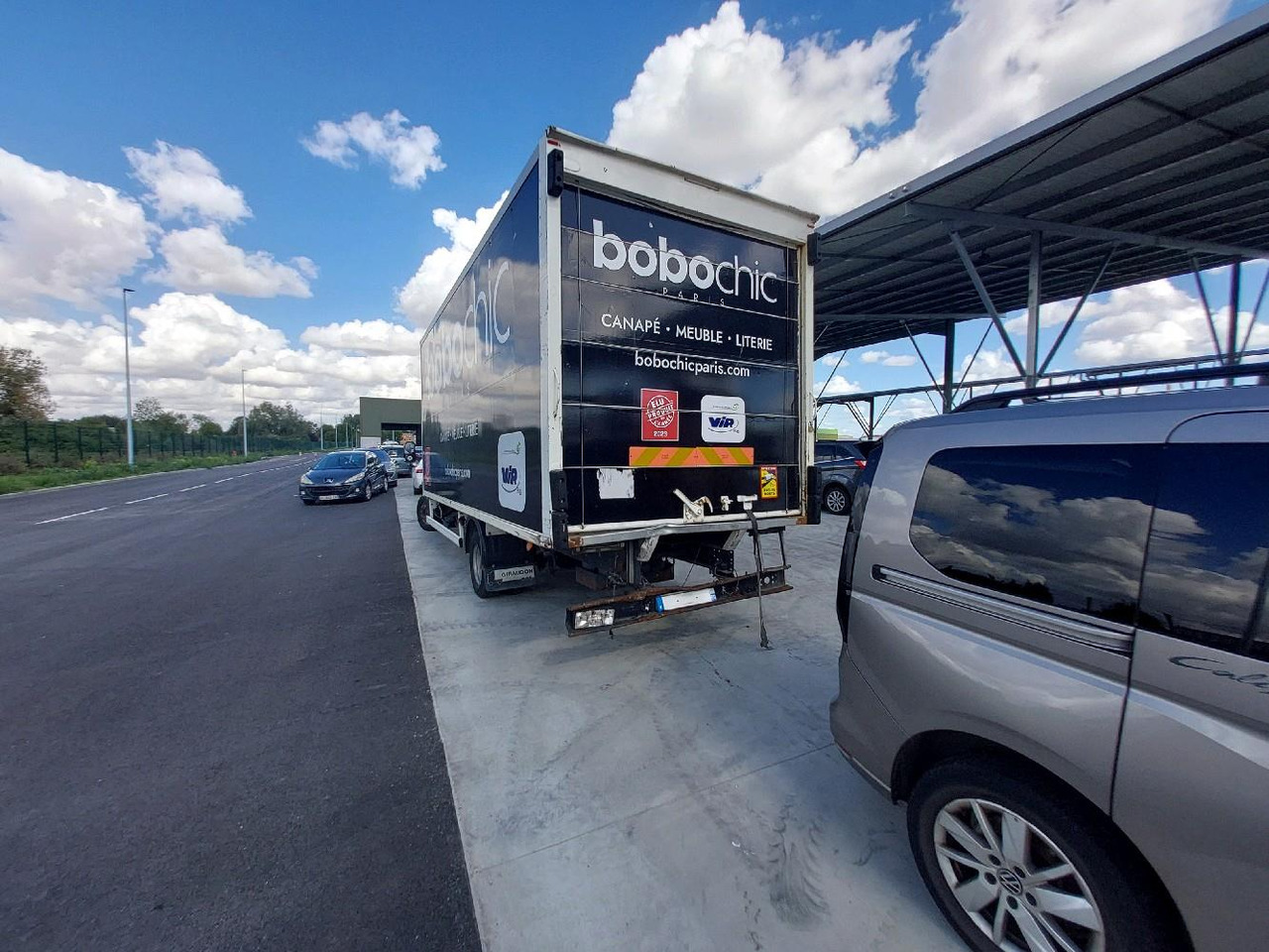 IVECO PORTEUR 65C14N - 厢式货车:图5 IVECO PORTEUR 65C14N - 厢式货车:图5