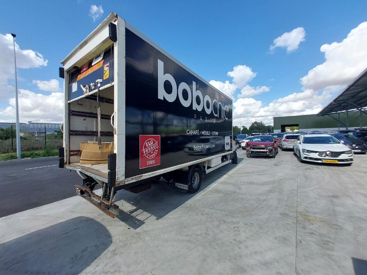 IVECO PORTEUR 65C14N - 厢式货车:图4 IVECO PORTEUR 65C14N - 厢式货车:图4