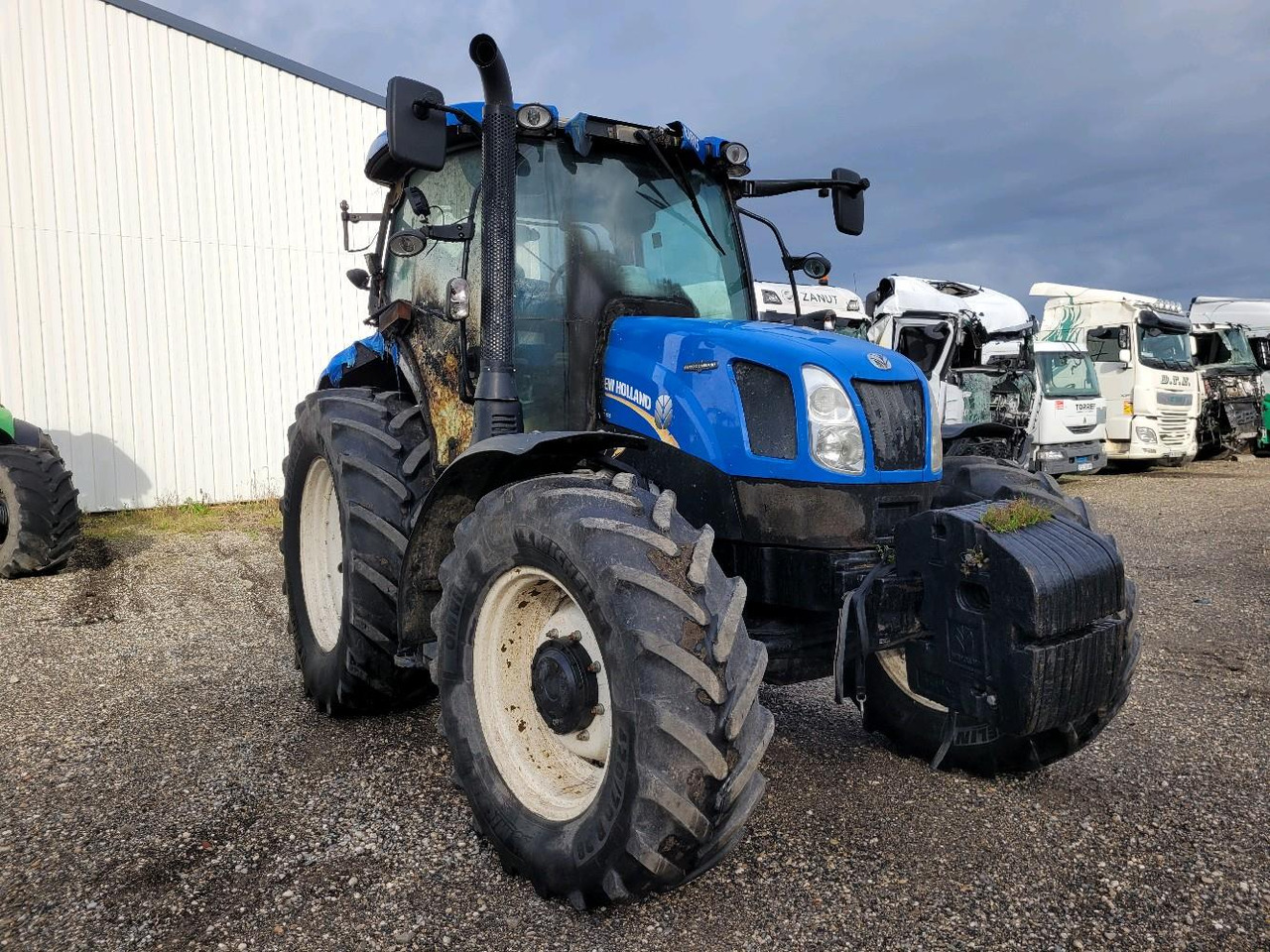 NEW HOLLAND T6.175 - 拖拉机:图1 NEW HOLLAND T6.175 - 拖拉机:图1