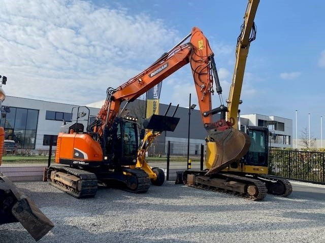 Doosan DX140LCR-5 - 履带式挖掘机:图2 Doosan DX140LCR-5 - 履带式挖掘机:图2