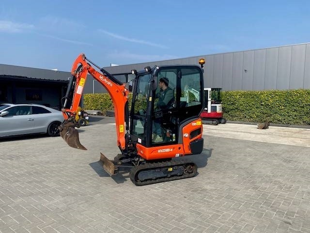 Kubota KX 016-4 - 小型挖掘机:图1 Kubota KX 016-4 - 小型挖掘机:图1