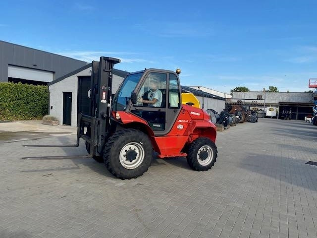 Manitou M 30.4 - 越野叉车:图3 Manitou M 30.4 - 越野叉车:图3