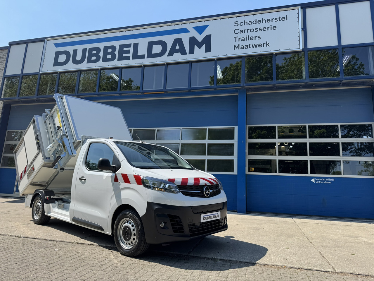 Opel E-Vivaro Sammelfahrzeug - 翻斗货车, 电动小型货车:图1 Opel E-Vivaro Sammelfahrzeug - 翻斗货车, 电动小型货车:图1