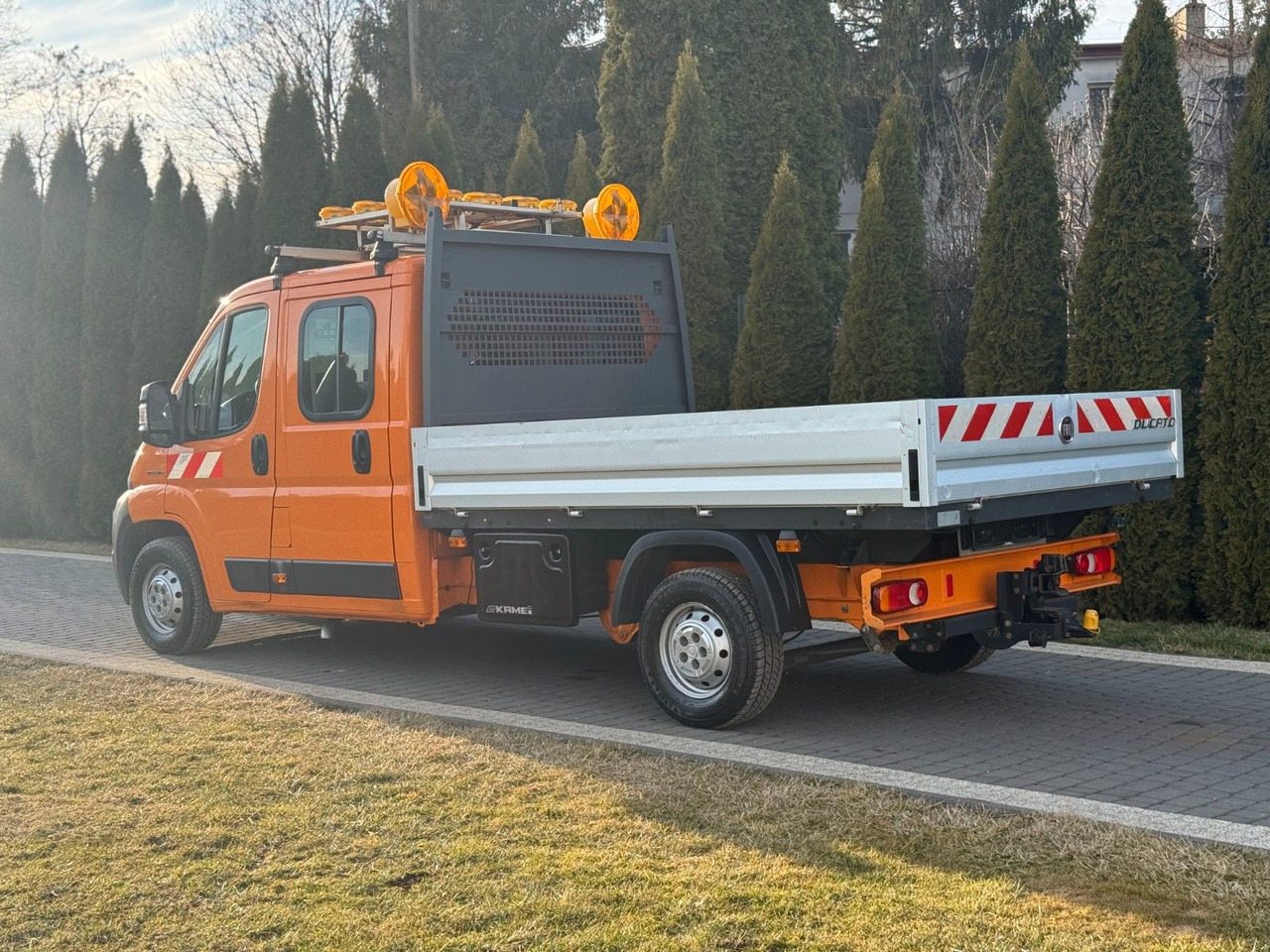 Fiat DUCATO WEBASTO DOPPLECABINE 7 SEAT - 平板货车:图5 Fiat DUCATO WEBASTO DOPPLECABINE 7 SEAT - 平板货车:图5