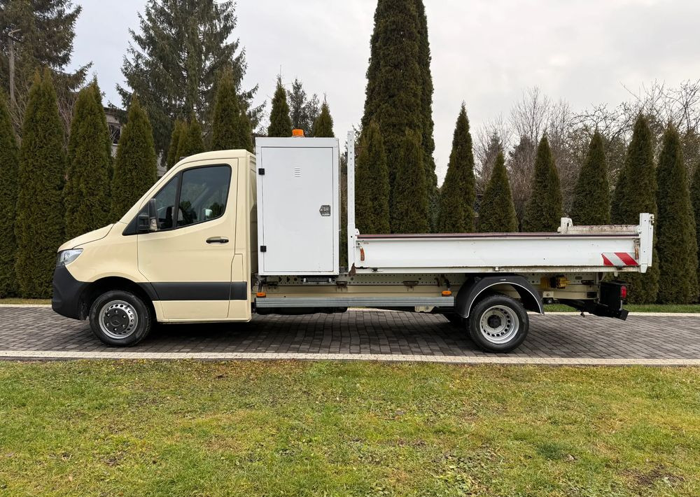 Mercedes-Benz SPRINTER WYWROTKA - 翻斗货车:图4 Mercedes-Benz SPRINTER WYWROTKA - 翻斗货车:图4