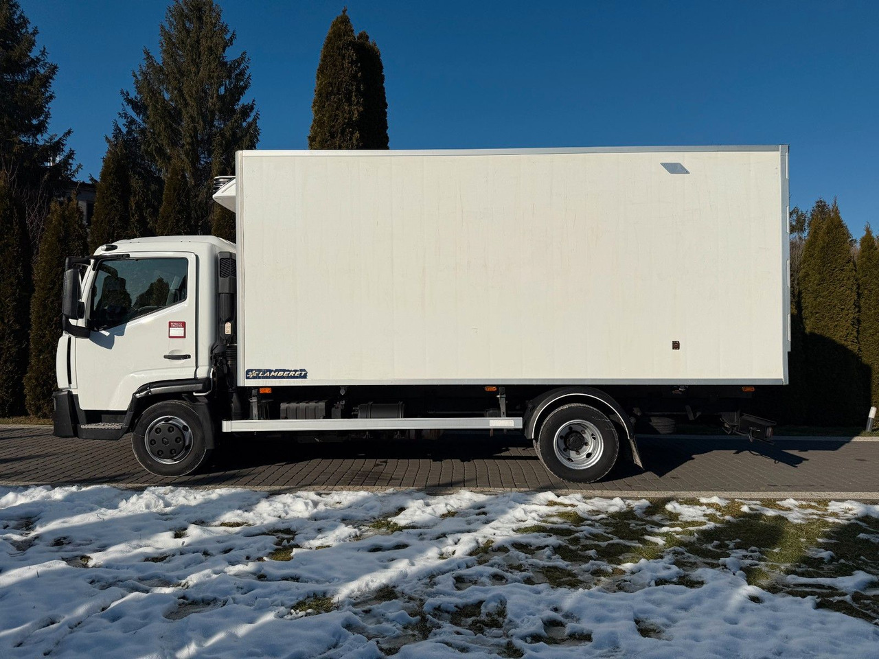 Renault D7.5 MANUAL LAMBERET CARRIER XARIOS 350 - 冷藏车:图4 Renault D7.5 MANUAL LAMBERET CARRIER XARIOS 350 - 冷藏车:图4