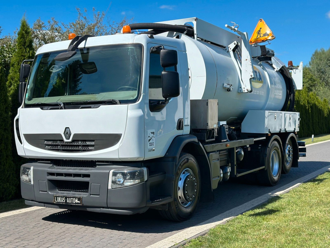 Renault PREMIUM 320 6x2 T RIVARD. TWO CHAMBERS - 真空车:图1 Renault PREMIUM 320 6x2 T RIVARD. TWO CHAMBERS - 真空车:图1