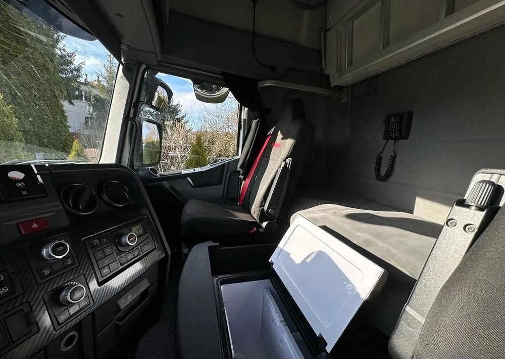 Renault T 520 HIGH - 牵引车:图4 Renault T 520 HIGH - 牵引车:图4