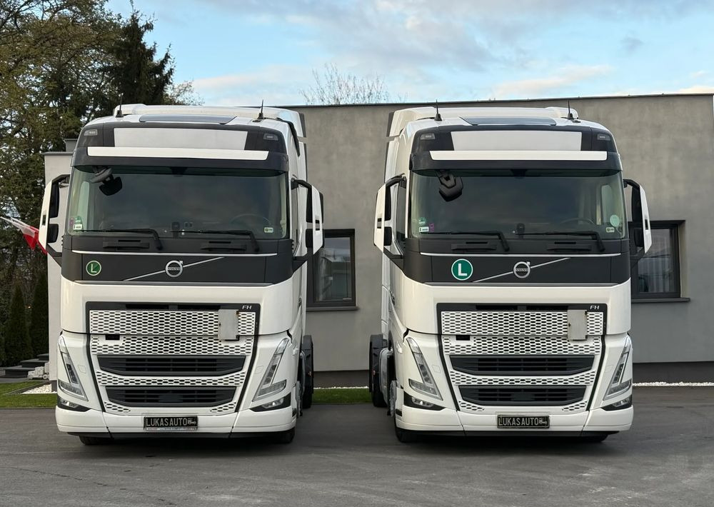 Volvo FH 460 AUTOMAT PARK COOL DWA ZBIORNIKI - 牵引车:图2 Volvo FH 460 AUTOMAT PARK COOL DWA ZBIORNIKI - 牵引车:图2