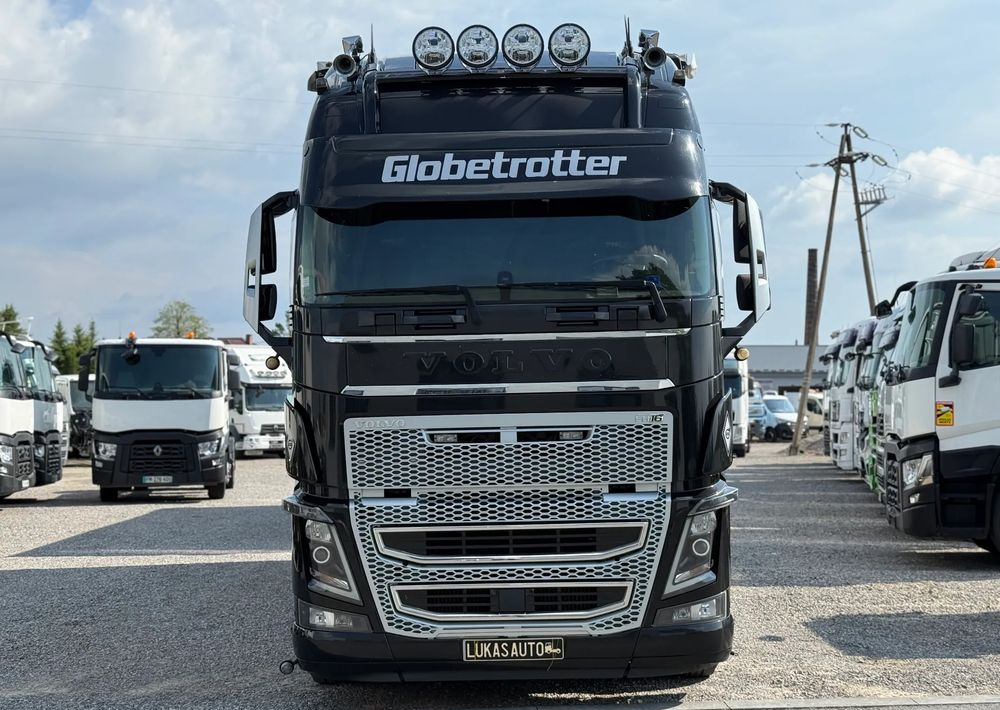 Volvo FH16 660 HP TANDEM 6x2 LIMITED EDITION - 厢式卡车:图2 Volvo FH16 660 HP TANDEM 6x2 LIMITED EDITION - 厢式卡车:图2
