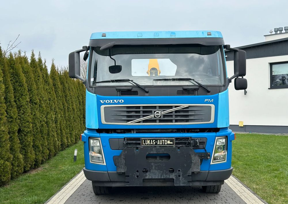 Volvo FM 400 HAKOWIEC 6X4 - 吊钩升降车:图2 Volvo FM 400 HAKOWIEC 6X4 - 吊钩升降车:图2