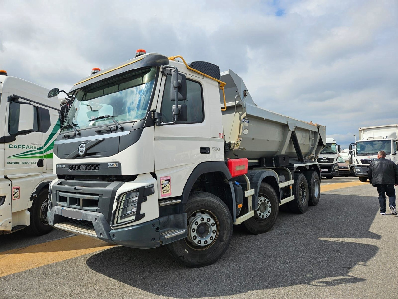 Volvo FMX 500 RETARDER - 翻斗车:图1 Volvo FMX 500 RETARDER - 翻斗车:图1