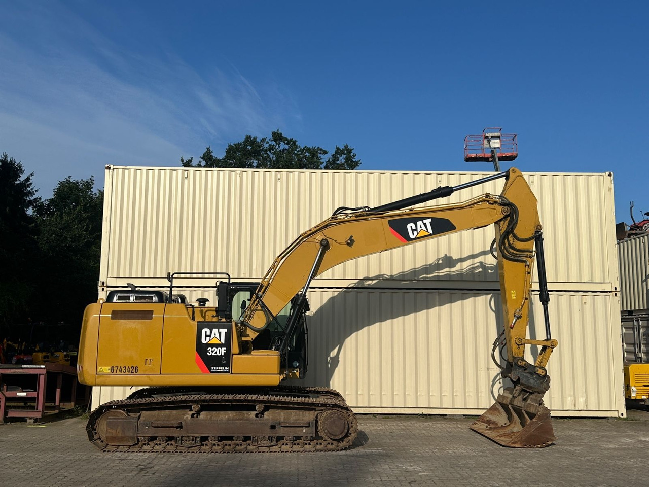 CAT 320FL / 2017 BJ / 9.933 H / Deutsche Maschine - 履带式挖掘机:图5 CAT 320FL / 2017 BJ / 9.933 H / Deutsche Maschine - 履带式挖掘机:图5