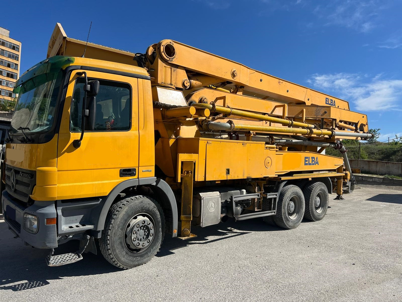 MERCEDES-BENZ ACTROS 3332 ELBA SCHWING 36M - 混凝土泵车:图1 MERCEDES-BENZ ACTROS 3332 ELBA SCHWING 36M - 混凝土泵车:图1