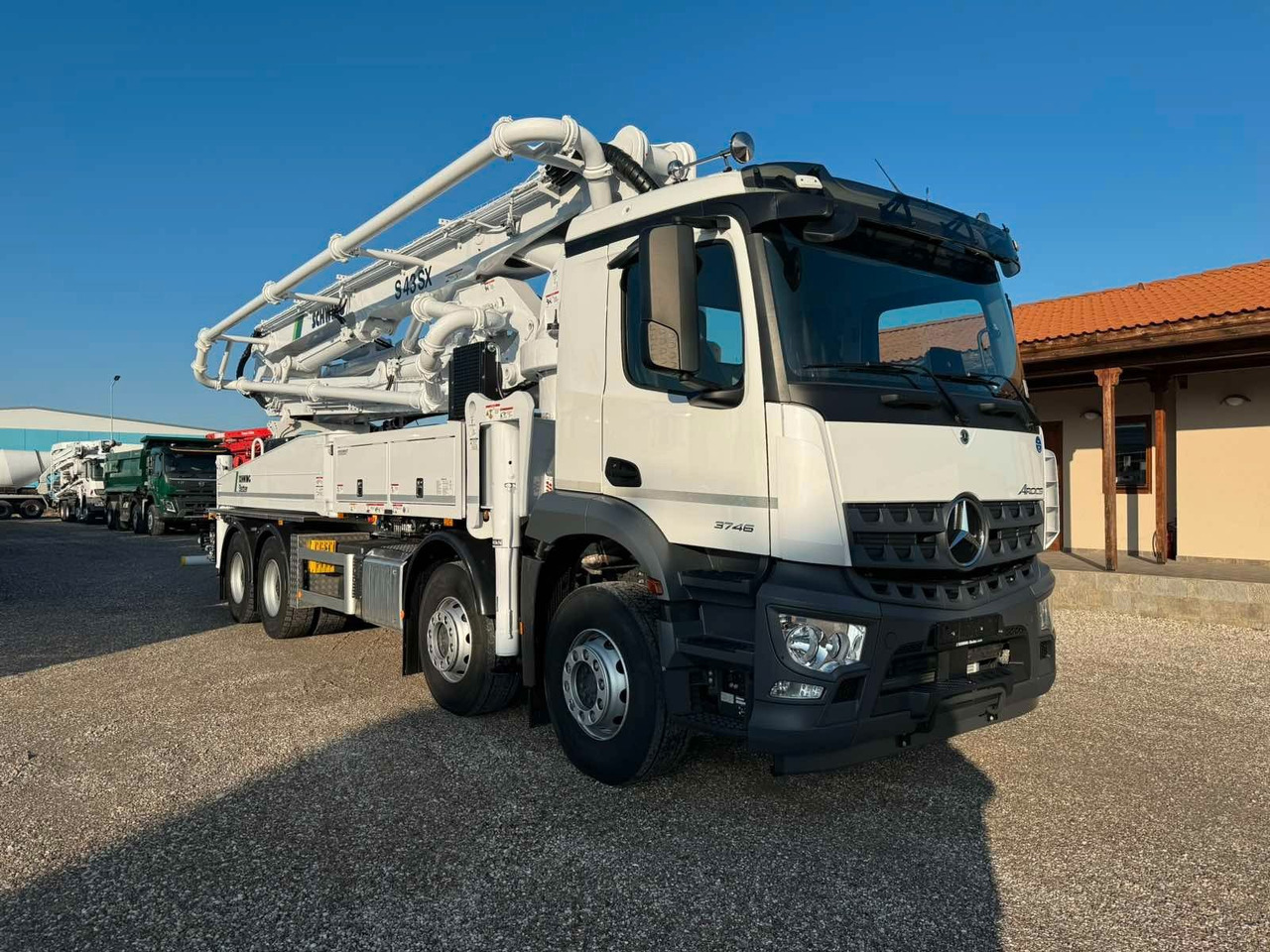 Mercedes-Benz AROCS 3746 SCHWING S43SX III - 混凝土泵车:图1 Mercedes-Benz AROCS 3746 SCHWING S43SX III - 混凝土泵车:图1