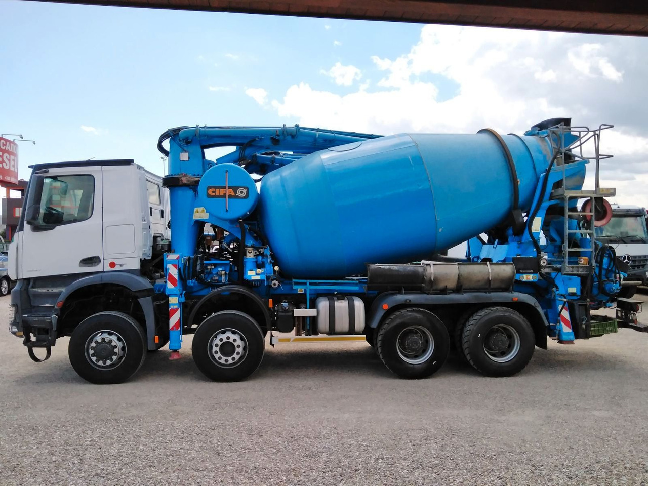 Mercedes-Benz AROCS 4140 CIFA MAGNUM MK28.4L 8X6 - 搅拌泵卡车:图4 Mercedes-Benz AROCS 4140 CIFA MAGNUM MK28.4L 8X6 - 搅拌泵卡车:图4