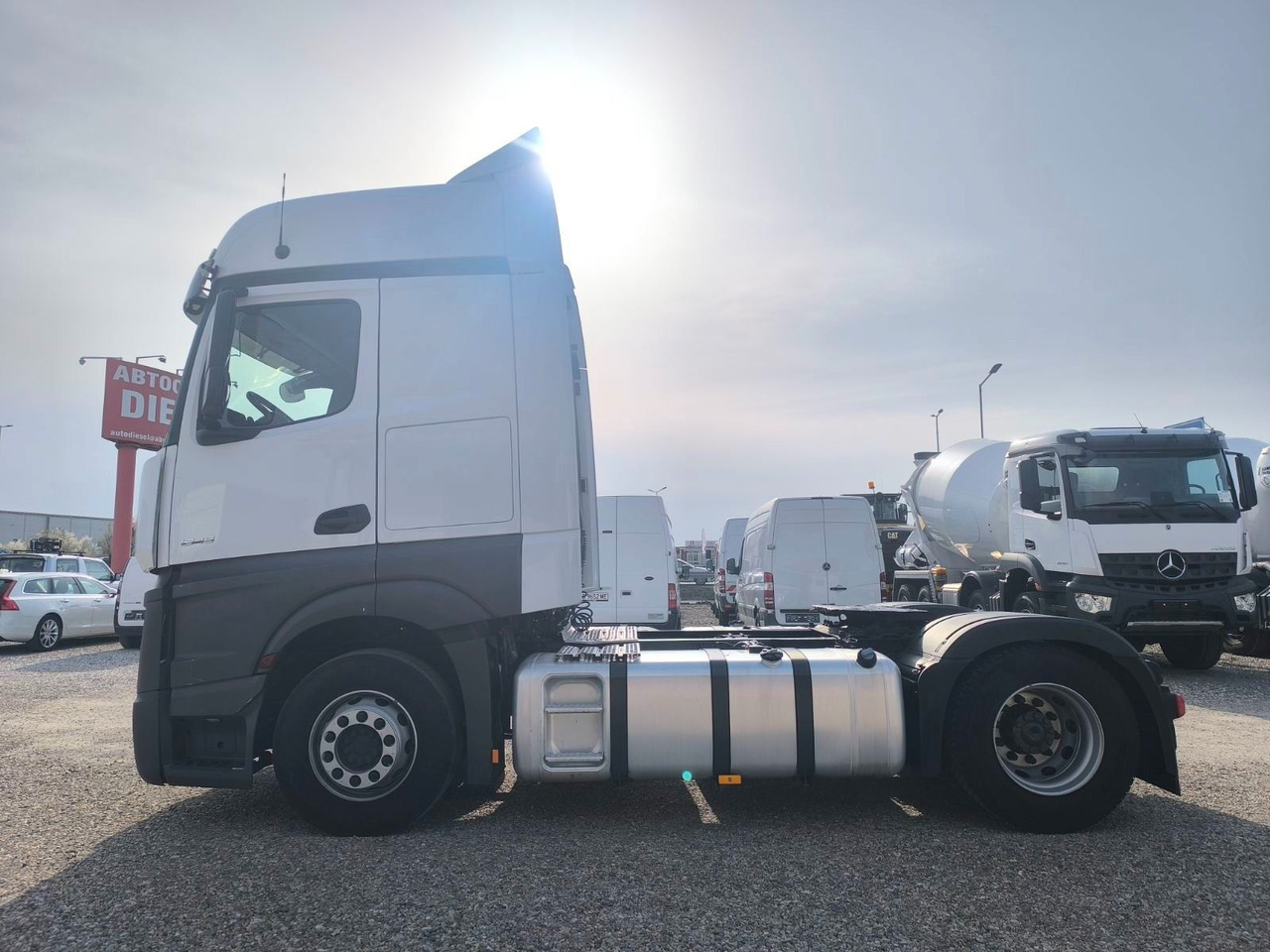 Mercedes-Benz Actros 1845 - 牵引车:图4 Mercedes-Benz Actros 1845 - 牵引车:图4