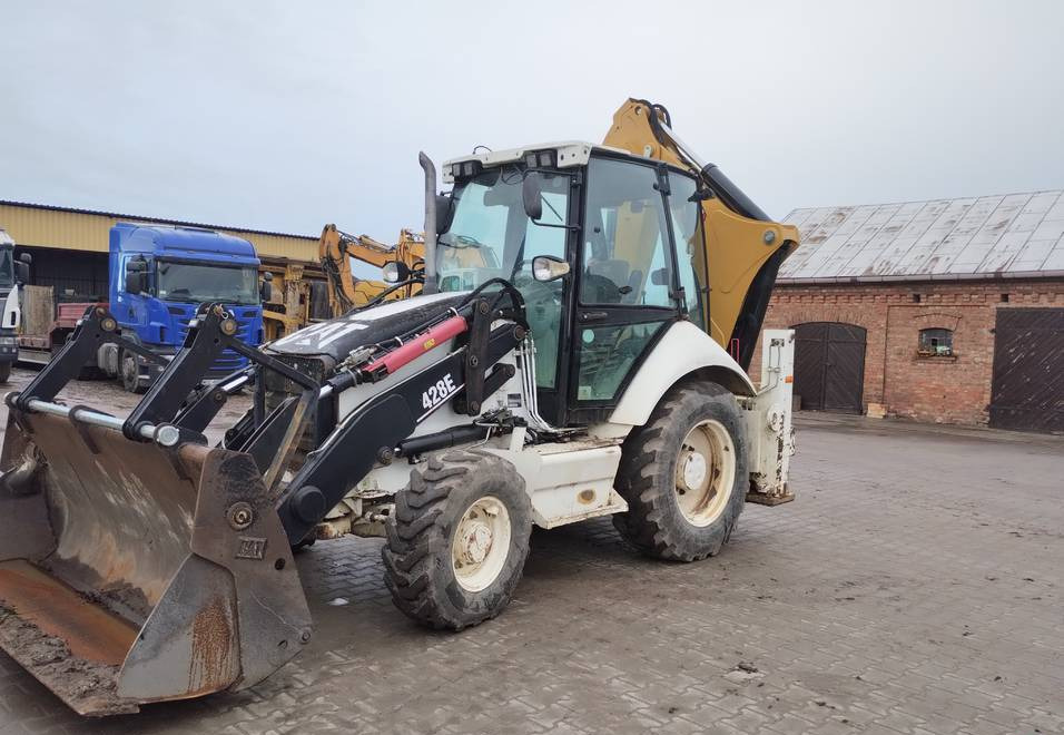 CAT Caterpillar 428E - 反铲装载机:图1 CAT Caterpillar 428E - 反铲装载机:图1
