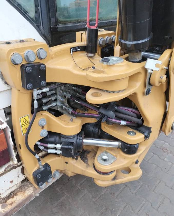 CAT Caterpillar 428E - 反铲装载机:图5 CAT Caterpillar 428E - 反铲装载机:图5