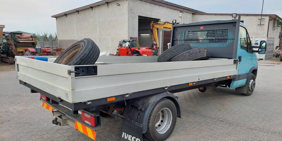 Iveco Daily 65C17 silnik 3.0 skrzynia automat - 平板货车:图5 Iveco Daily 65C17 silnik 3.0 skrzynia automat - 平板货车:图5