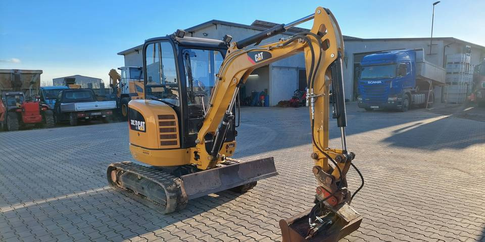 Minikoparka Caterpillar CAT 302.7D CR - 履带式挖掘机:图4 Minikoparka Caterpillar CAT 302.7D CR - 履带式挖掘机:图4