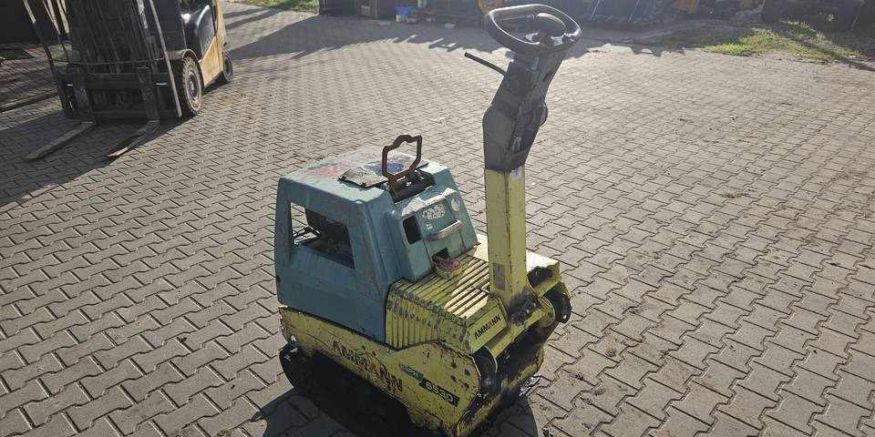 Zagęszczarka Ammann APH 6530 540 kg 2014 500 - 振动板:图4 Zagęszczarka Ammann APH 6530 540 kg 2014 500 - 振动板:图4